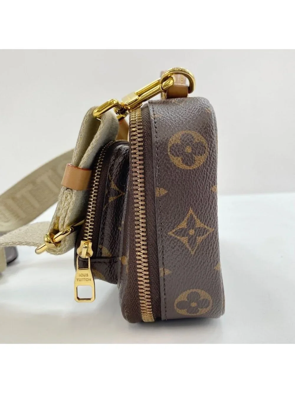 Louis Vuitton Shoulder Bag Utility